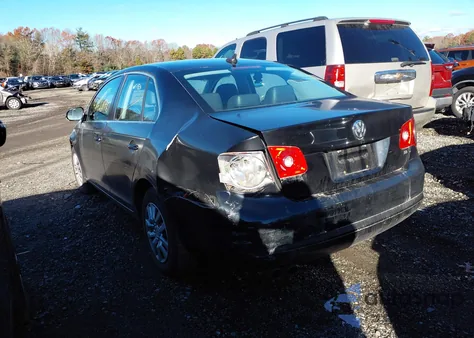2007 Volkswagen Jetta 2.5 from USA, damaged, VIN 3VWDF71K17M024854